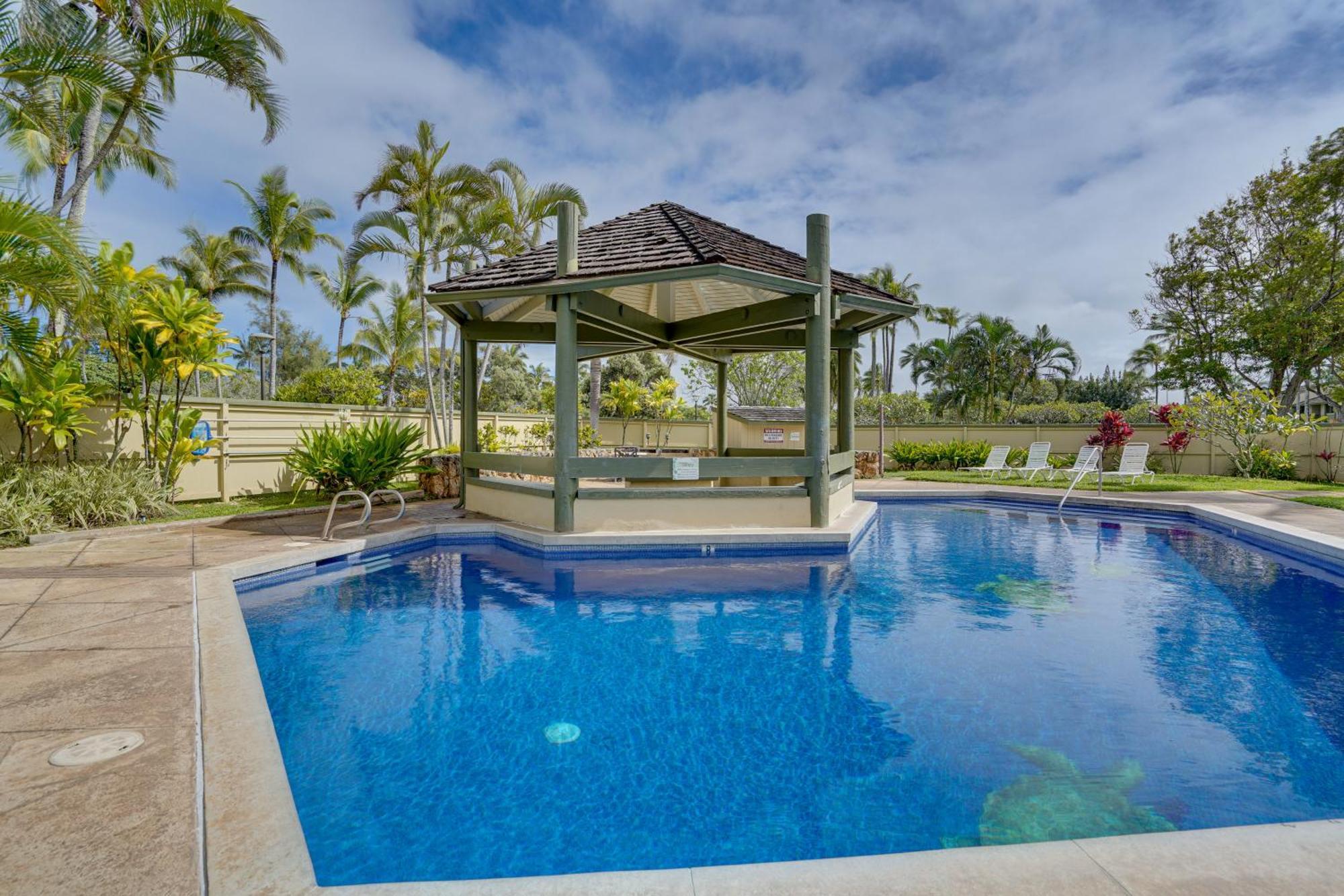 Turtle Bay Condo With Pool Access And Golf Course! Kahuku Esterno foto